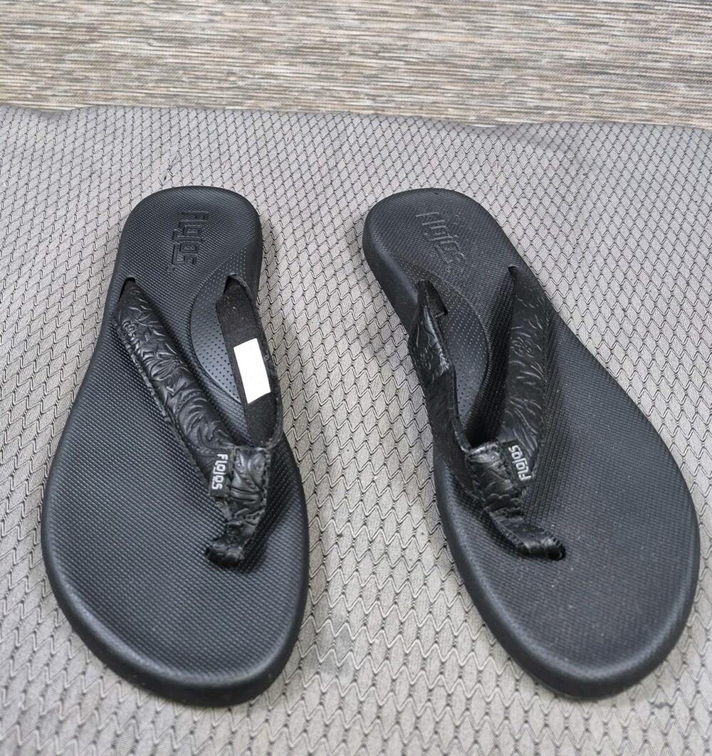 Flojos Sandals Shoes Womens Size 6 Black Floral Flip Flop Beach Comfort